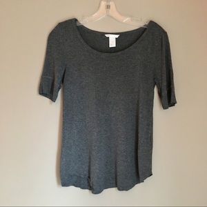 H&M Basic Gray T-Shirt with Banded Sleeve XS